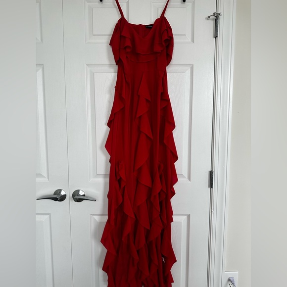 PrettyLittleThings “Hot Mama” Red Ruffled Maxi Dress - Picture 3 of 8